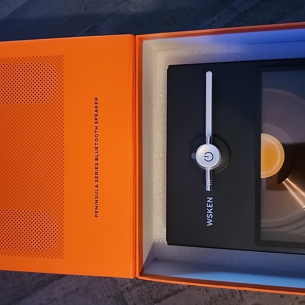 Wirless Bluetooth Speaker